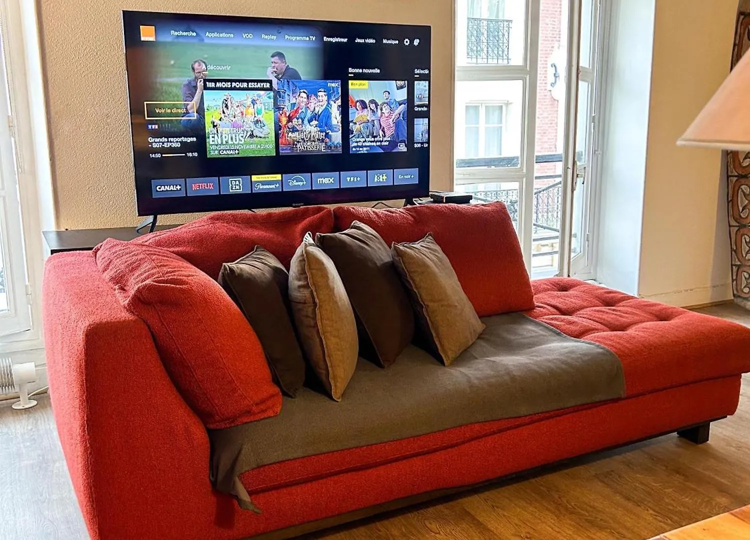 Spacious Apartment In Montparnasse Paris