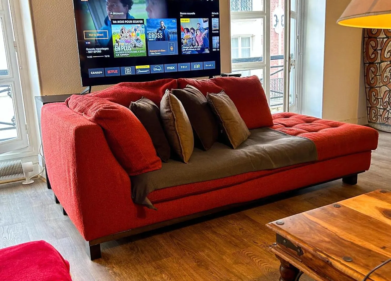 Spacious Apartment In Montparnasse Paris