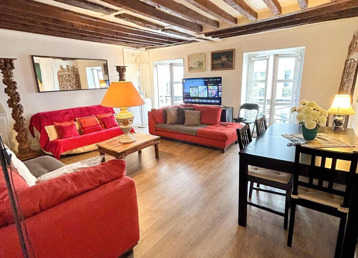 Spacious Apartment In Montparnasse Paris